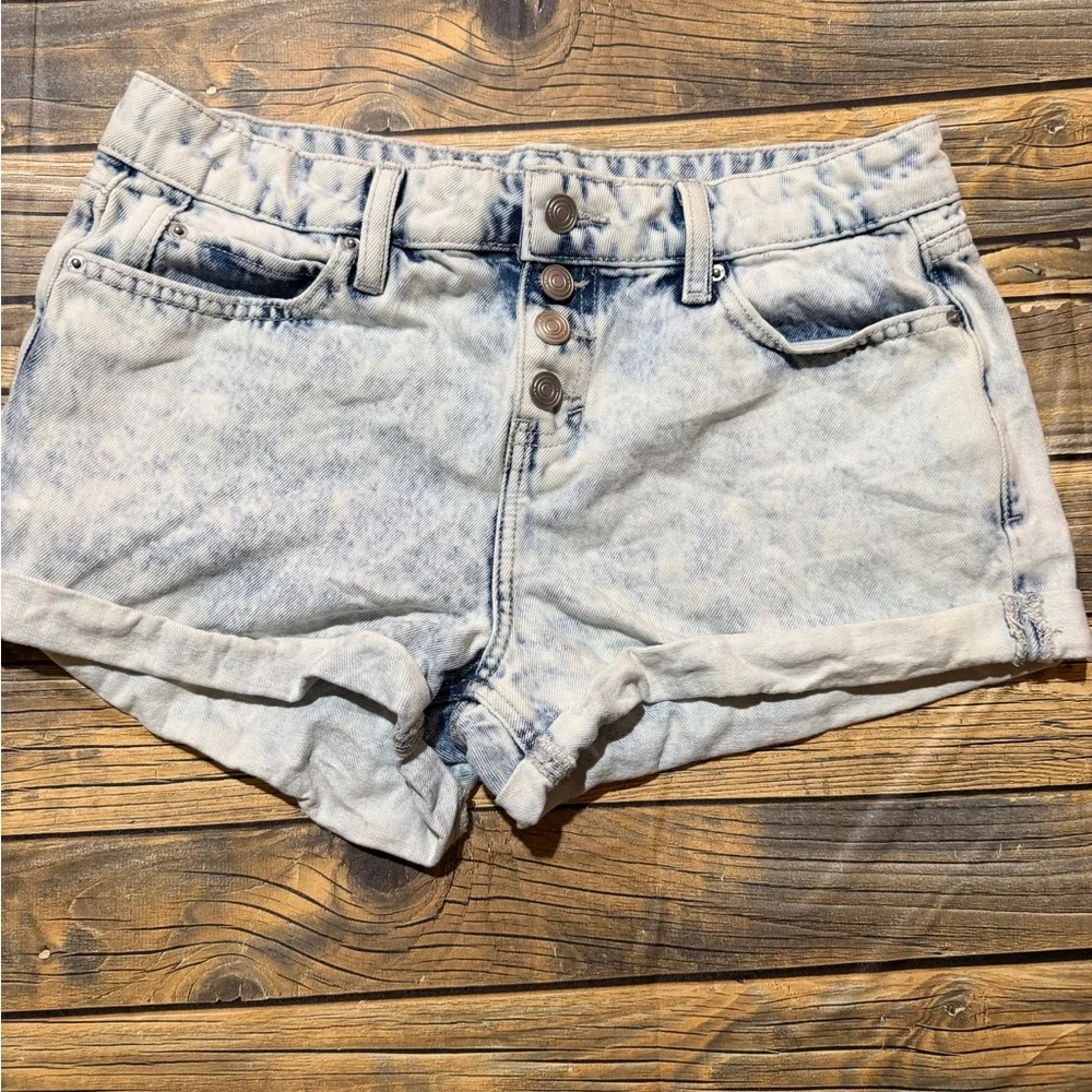 No Boundaries Light Blue Denim Jean Shorts